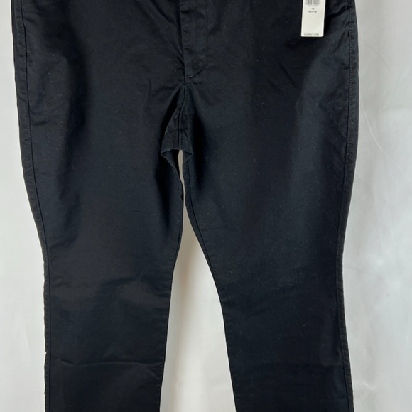 NWT Old Navy Mid-Rise Boot-Cut Khakis for Women (10p) - Picture 2 of 12